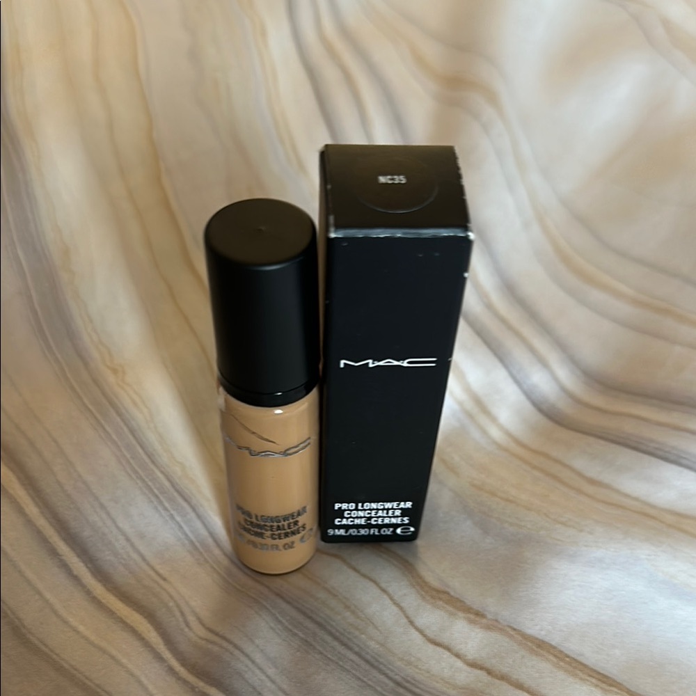 MAC Cosmetics Pro Longwear Concealer - NC35, NIB